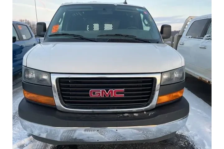 $27671 : GMC Savana 2023 2500 3dr Car image 6