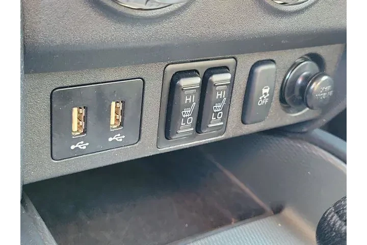 $19950 : Mitsubishi Outlander Sport 2 image 10