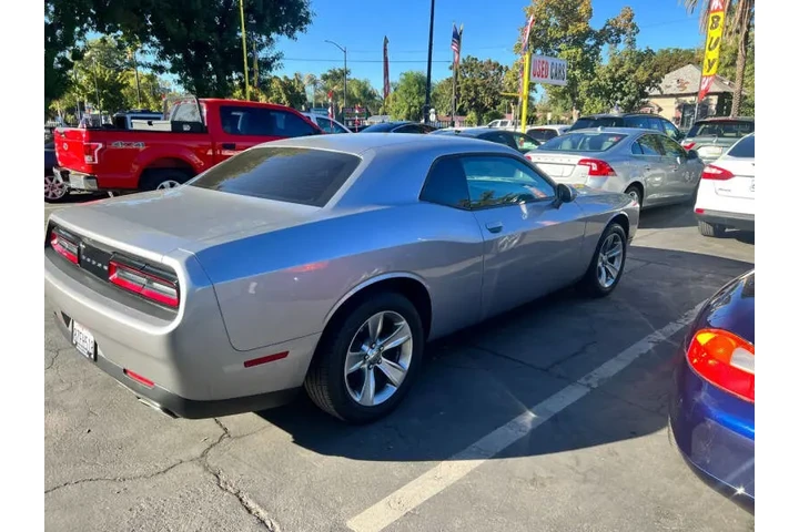 $17590 : 2016 Challenger SXT image 5