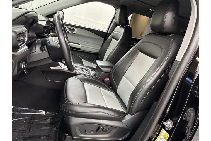 $30600 : Ford Explorer 2023 AWD XLT 4 image 3