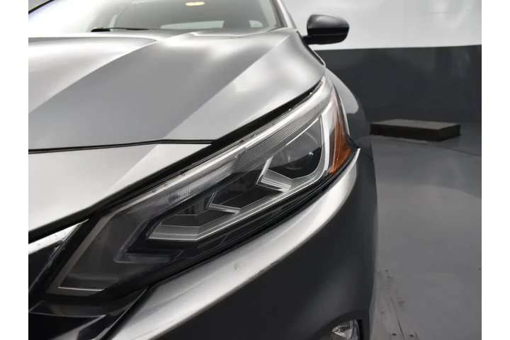 $11818 : Nissan Altima 2020 2.5 SR 4d image 5