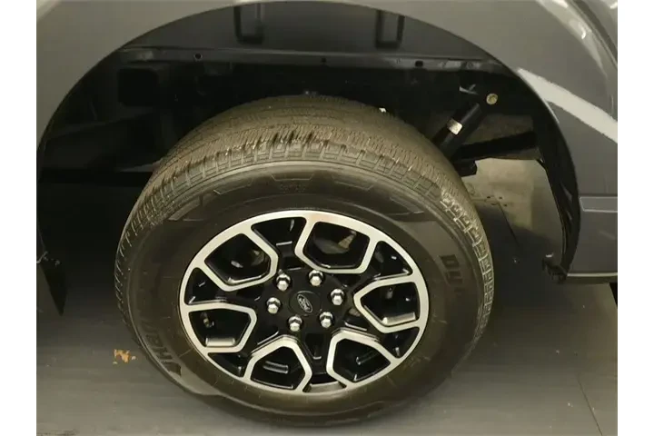 $29979 : Ford F-150 2023 4x2 XL 4dr S image 9