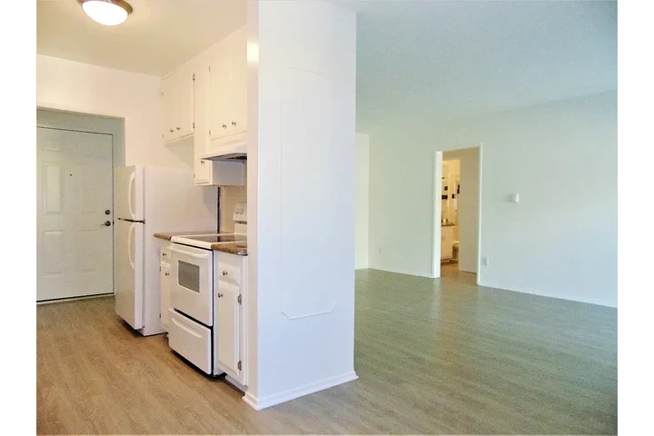 $1150 : Apartamento en alquiler image 9