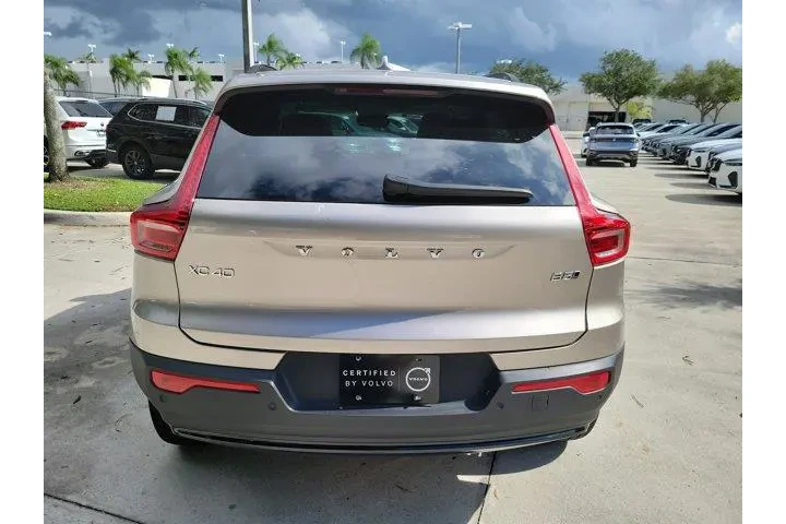 $35988 : Volvo XC40 2024 AWD B5 Ultim image 8