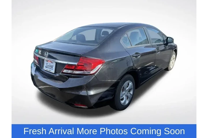 $10000 : Honda Civic 2013 LX 4dr Seda image 4