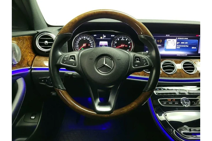 $20998 : Mercedes-Benz E-Class 2017 E image 10