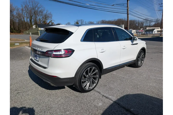 $35500 : Lincoln Nautilus 2022 AWD Re image 6