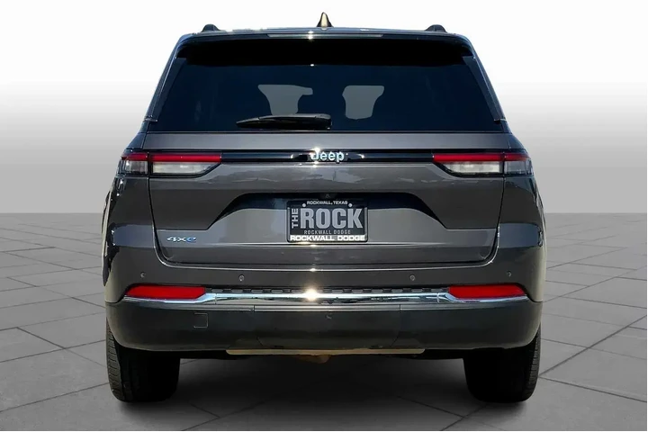 $33255 : Jeep Grand Cherokee 2023 4x4 image 4