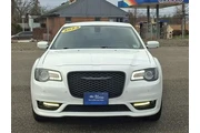 $29588 : Chrysler 300 2023 AWD Tourin thumbnail
