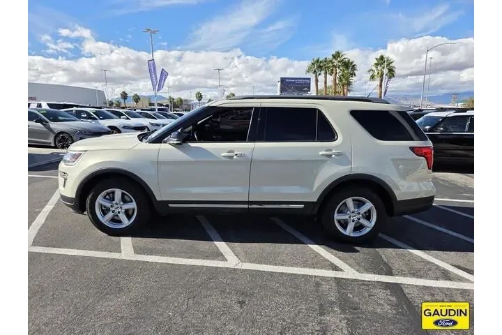 $16995 : Ford Explorer 2018 XLT 4dr S image 4