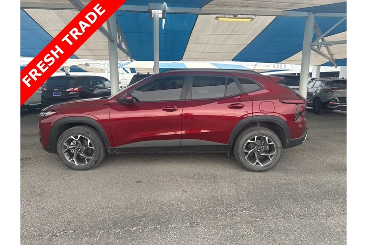 $19461 : Chevrolet Trax 2024 LT 4dr C image 4