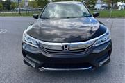 $9900 : 2016 Accord LX thumbnail