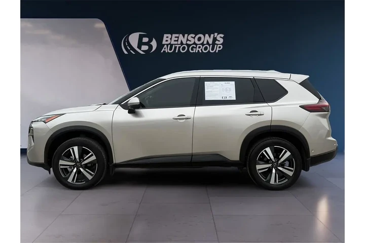$29587 : Nissan Rogue 2024 SL 4dr Cro image 2