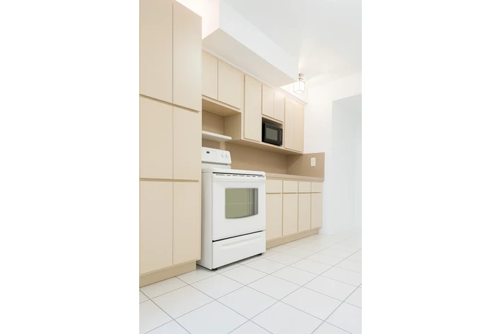 $3300 : Renta de Casa en Hialeah image 7