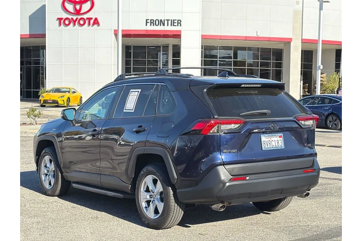 $24138 : Toyota RAV4 2021 XLE 4dr SUV image 5