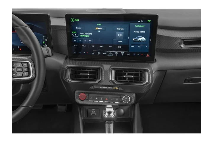 $38988 : 2025 Mustang EcoBoost Premium image 8