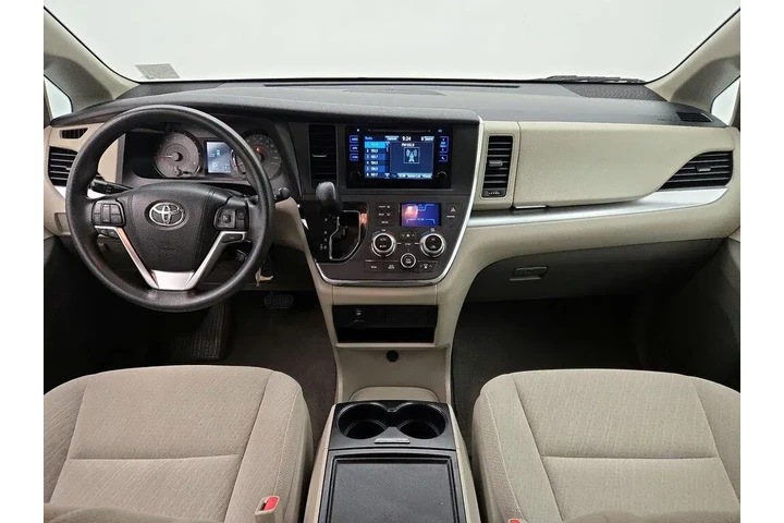 $24998 : Toyota Sienna 2016 LE 7-Pass image 9