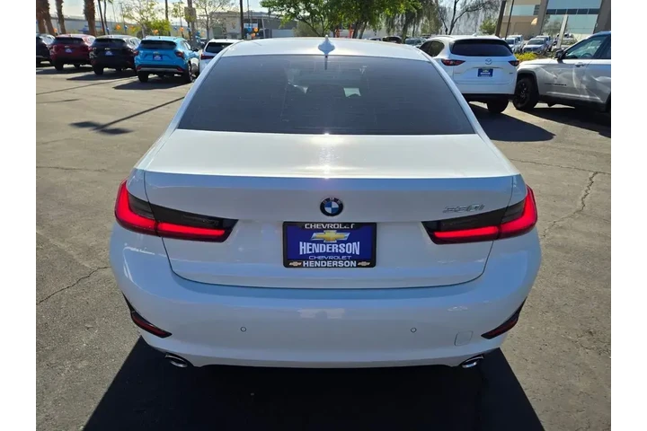 $29091 : BMW 3 Series 2022 330i 4dr S image 5