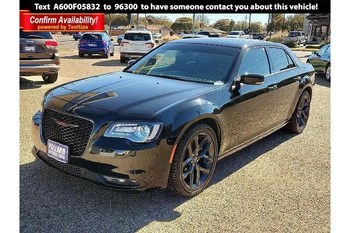 $30990 : Chrysler 300 2023 S V6 4dr S image 1