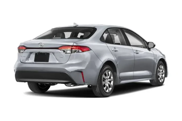 $20997 : Toyota Corolla 2024 LE 4dr S image 3