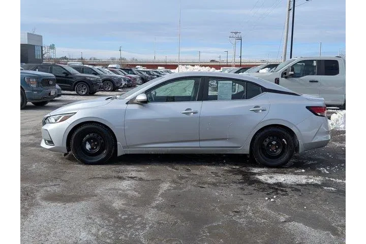 $15846 : Nissan Sentra 2021 SV 4dr Se image 6