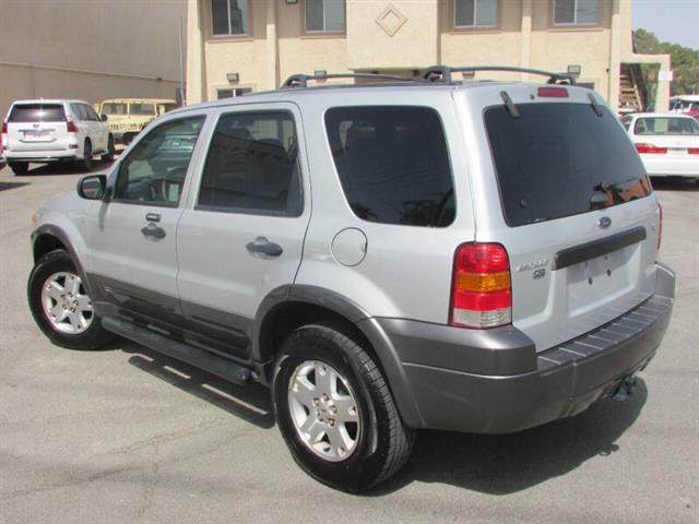 $5995 : 2006 Escape XLT Sport image 5