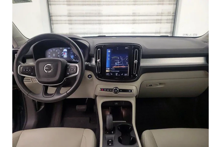 $23998 : Volvo XC40 2021 AWD T5 Momen image 9