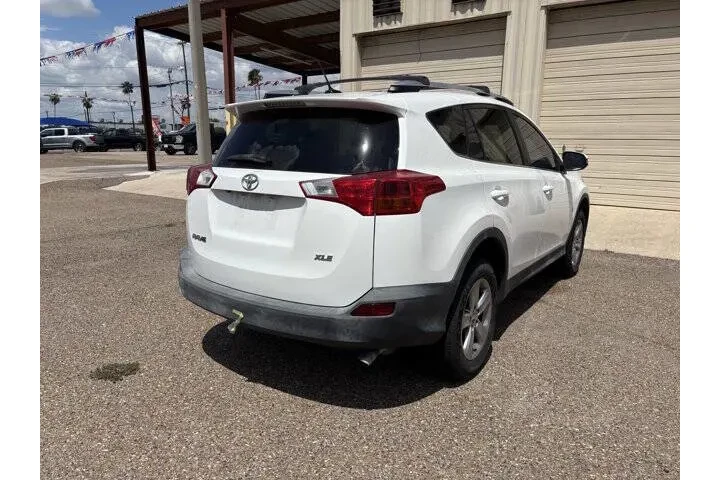 $16735 : 2015 RAV4 XLE image 5