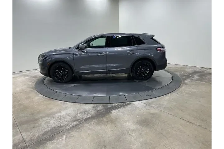 $39874 : Lincoln Nautilus 2023 AWD Re image 9