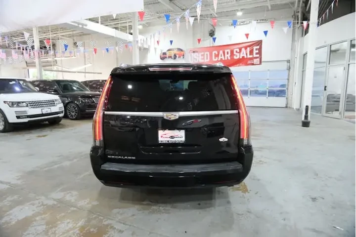 $28765 : 2019 CADILLAC Escalade ESV Lu image 9