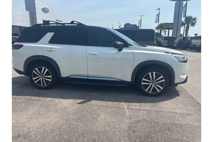 $31069 : Nissan Pathfinder 2022 AWD P image 2
