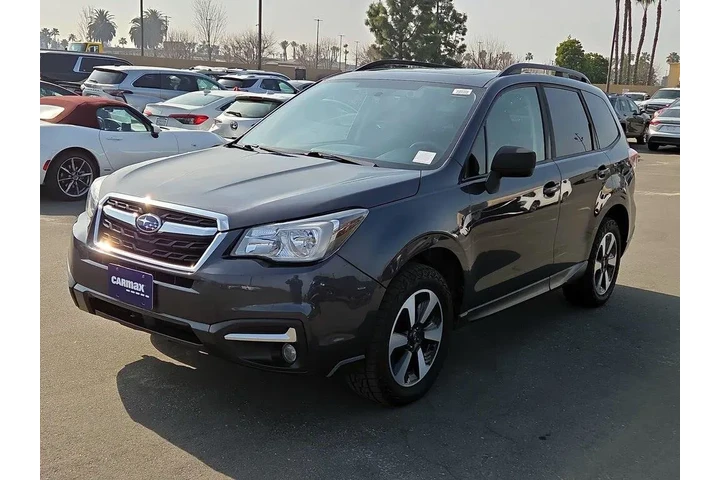 $13599 : Subaru Forester 2017 AWD 2.5 image 3