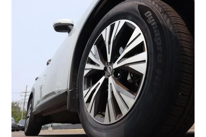 $19748 : Nissan Rogue 2022 AWD SV 4dr image 10