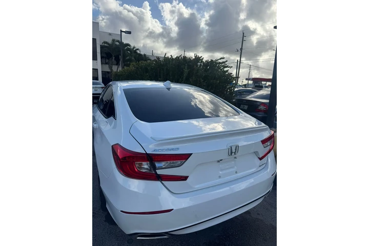 $1500 : Honda Accord Sport image 3