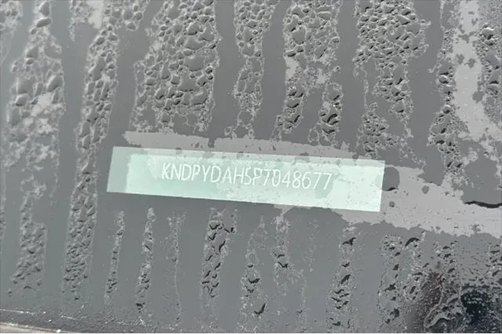 $28990 : Kia Sportage Plug-In Hybrid image 8