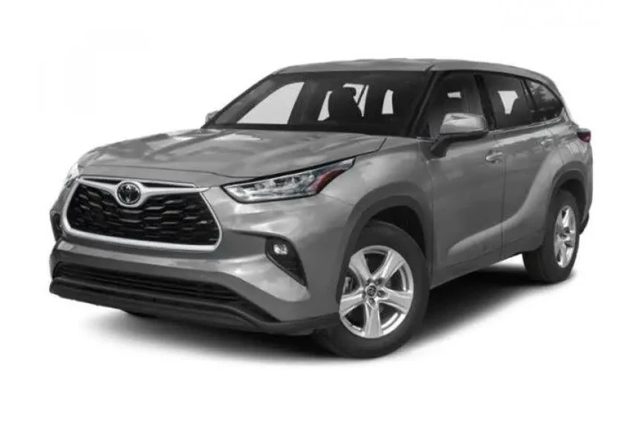 $23981 : Toyota Highlander 2021 LE 4d image 1