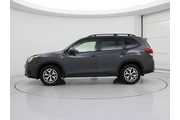 $28998 : Subaru Forester 2023 AWD Pre thumbnail
