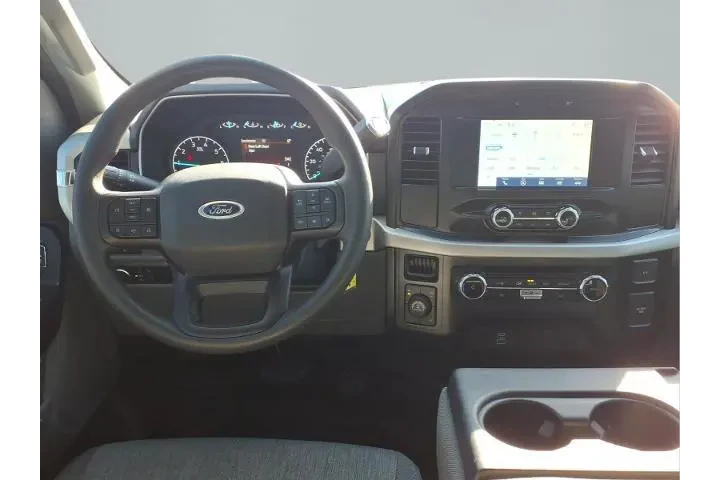 $39987 : Ford F-150 2023 4x4 XL 4dr S image 4