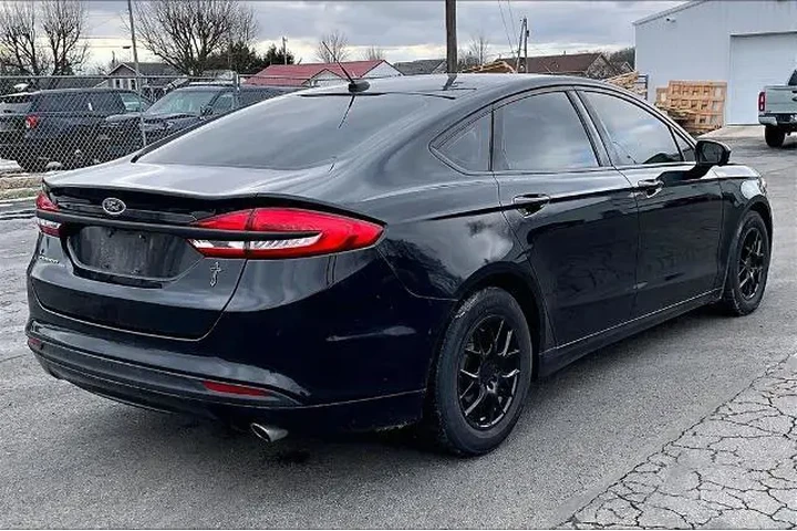 $11438 : Ford Fusion 2018 S 4dr Sedan image 10