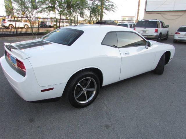 $10995 : 2010 Challenger SE image 5