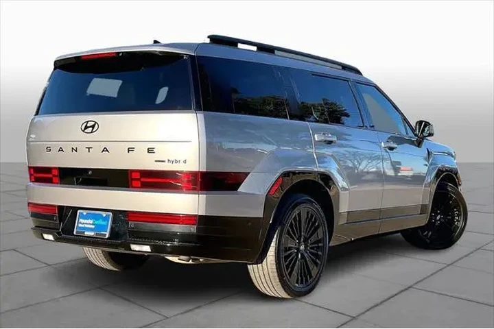 $35997 : Hyundai SANTA FE Hybrid 2024 image 10