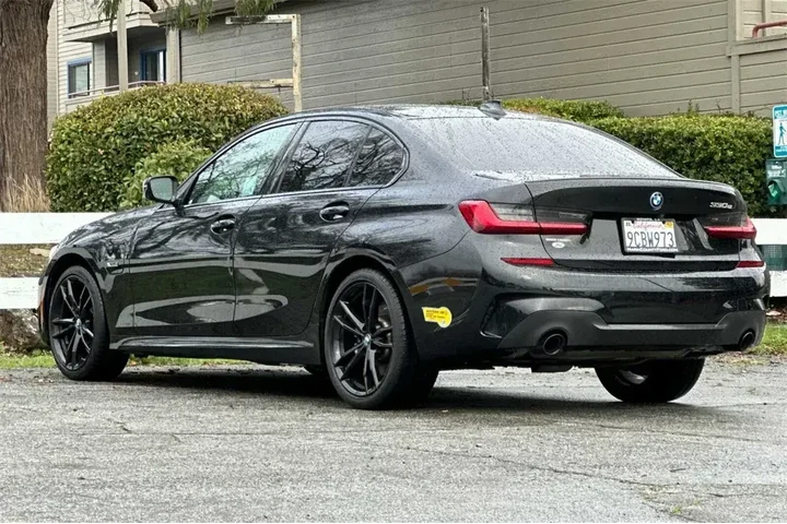 $26987 : BMW 3 Series 2022 330e 4dr S image 6