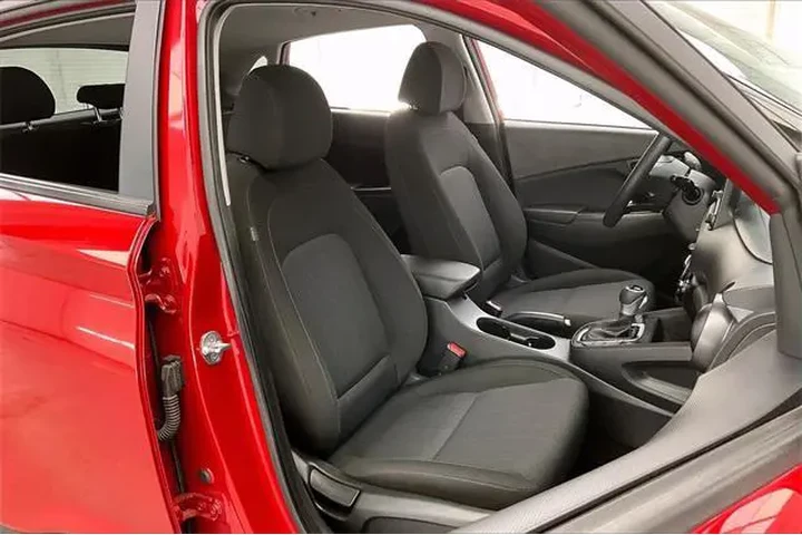 $20490 : Hyundai KONA 2023 AWD SEL 4d image 7