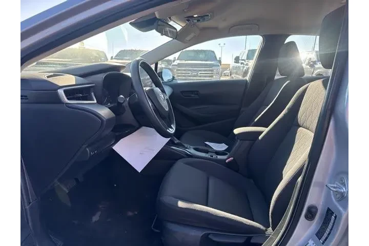 $19000 : Toyota Corolla 2024 LE 4dr S image 2