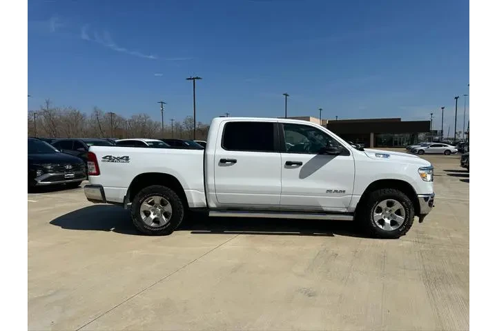 $33974 : Ram 1500 2024 4x4 Lone Star image 4