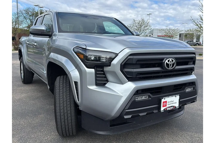 $40000 : Gold Certified 2024 TACOMA SR5 image 6