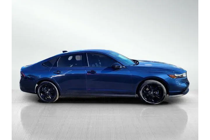 $27815 : Honda Accord 2025 SE 4dr Sed image 4