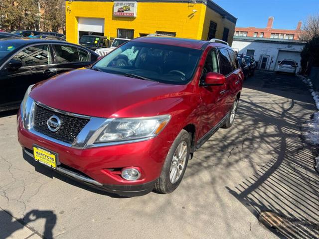 $6999 : 2013 Pathfinder SL image 3