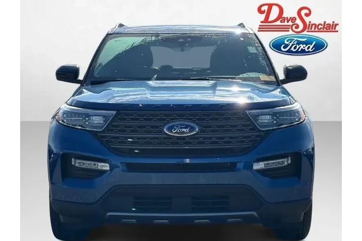 $32888 : Ford Explorer 2023 AWD XLT 4 image 2