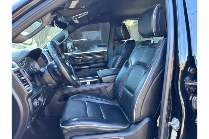 2019 RAM 1500 LIMITED image 7